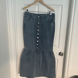Button-Front Denim Mermaid Hem Skirt - Slate Blue